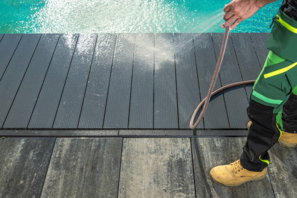 Best Commercial Pressure Washing  in Reedley, CA